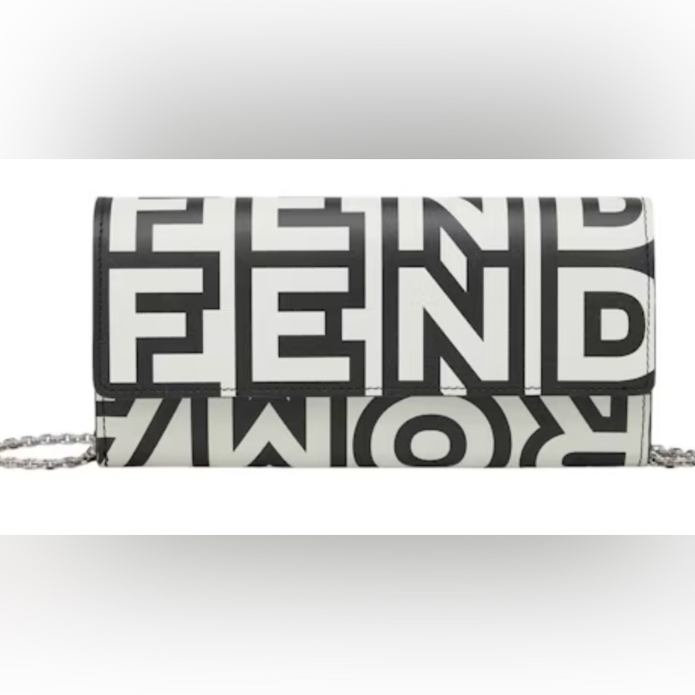 FENDI MARC JACOBS WALLET ON CHAIN brand new